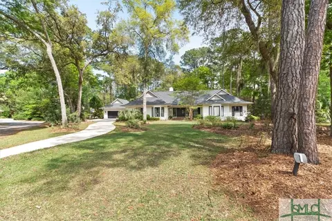 1 Pennyroyal Ln, Savannah, GA 31411