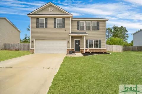 1317 Windrow Dr, Hinesville, GA 31313