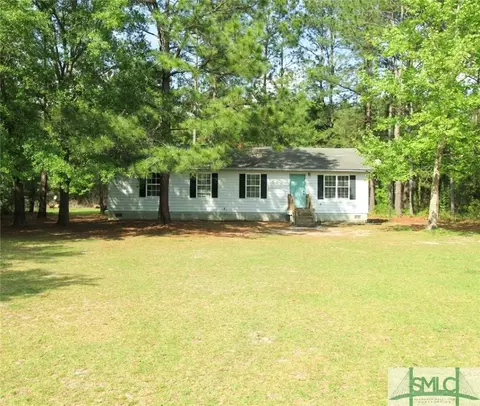 216 A Rogers Rd, Pembroke, GA 31321