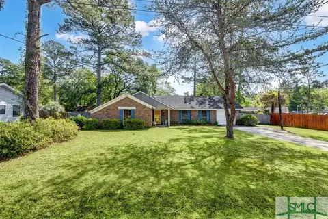 704 Hemingway Dr, Hinesville, GA 31313