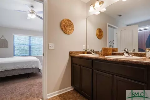 93 Wellspring Ter, Allenhurst, GA 31301 photo 4