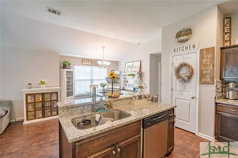 117 3rd St S, Guyton, GA 31312 photo 9