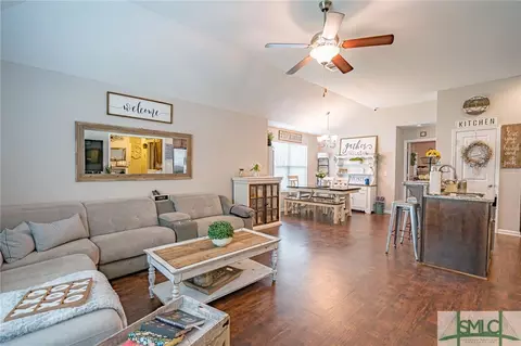 117 3rd St S, Guyton, GA 31312 photo 5