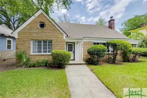 646 E 36th St, Savannah, GA 31401