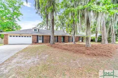 125 Hampshire Rd, Savannah, GA 31410