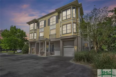 2111 Whitemarsh Way, Savannah, GA 31410