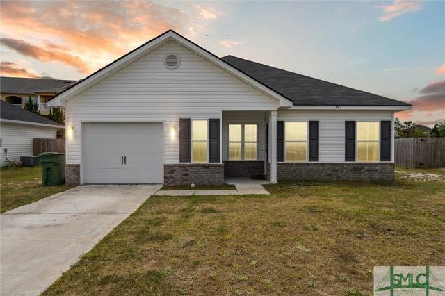 567 Burke Dr, Hinesville, GA 31313