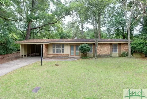 6 Castle Ct, Savannah, GA 31406