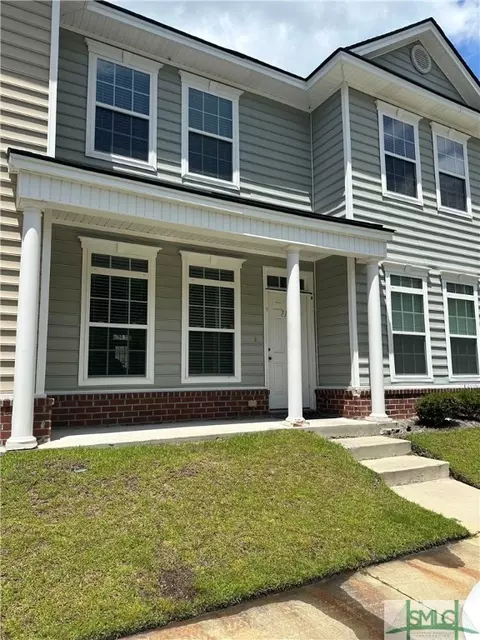 710 Tattnall Dr, Hinesville, GA 31313
