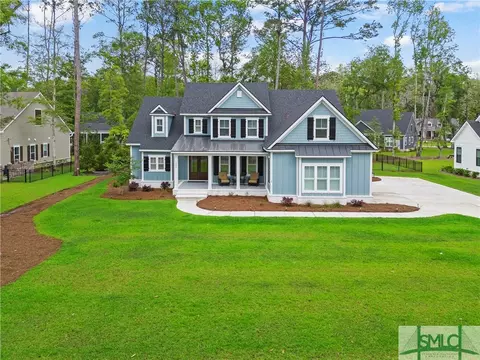 293 Linkside Lake Dr, Richmond Hill, GA 31324