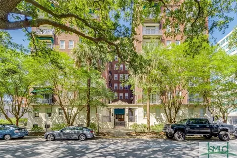 24 E Liberty St #43, Savannah, GA 31401