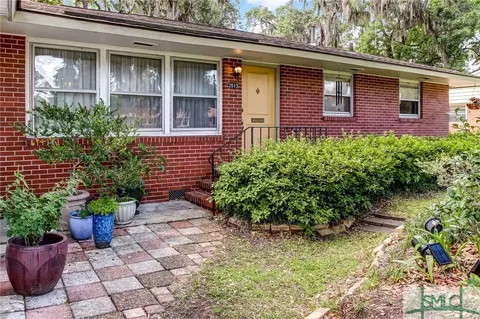2013 Cokesbury Dr, Savannah, GA 31406