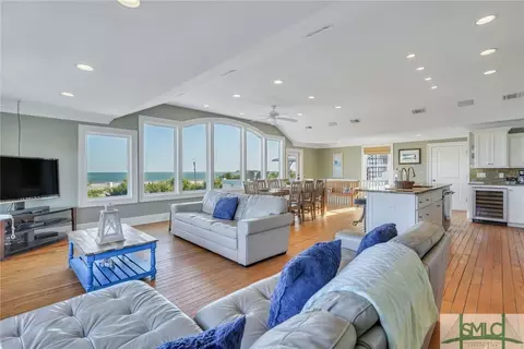 1923 Chatham Ave, Tybee Island, GA 31328