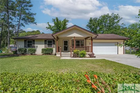 415 S Skinner Ave, Pooler, GA 31322