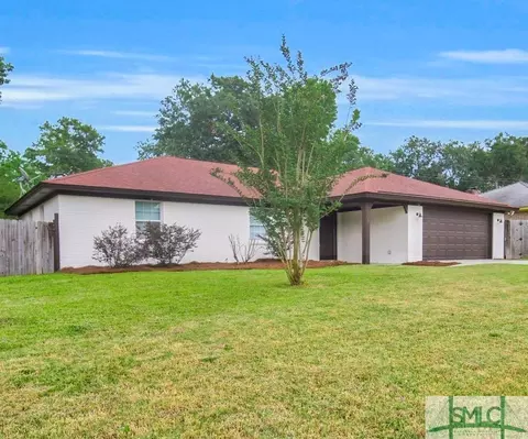 127 Backshell Rd, Savannah, GA 31404