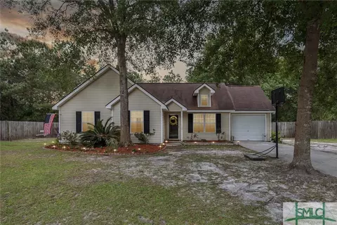 302 Barrister Cir, Guyton, GA 31312