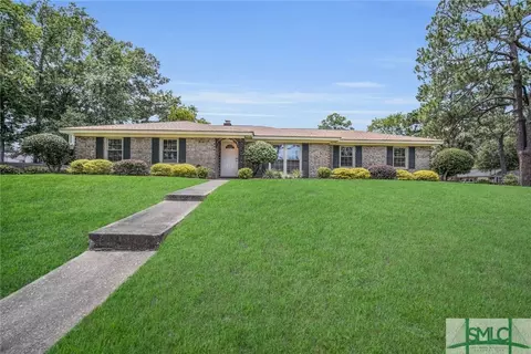7 Cottingham Dr, Savannah, GA 31419