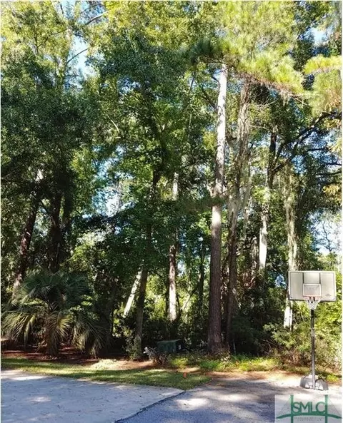2 Morning Mist Ln, Savannah, GA 31411