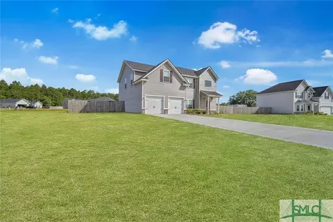 200 Labrador Ln NE, Ludowici, GA 31316