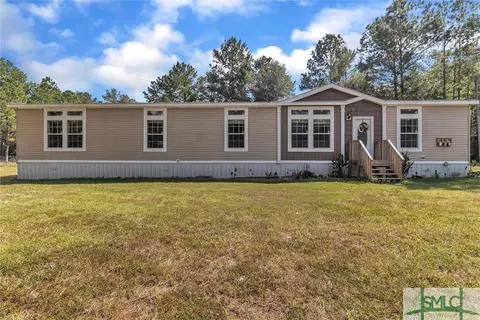 763 Sandy Run Rd SE, Allenhurst, GA 31301