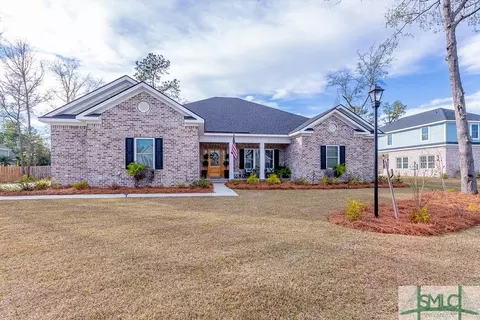 202 Lennox Pl, Rincon, GA 31326