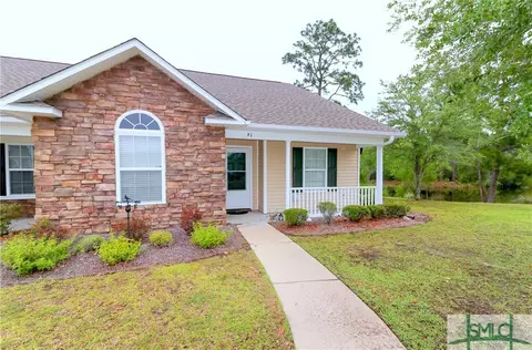 401 Barry Mccaffrey Blvd #F1, Hinesville, GA 31313