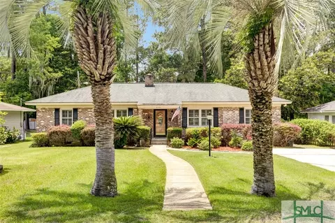 5451 Magnolia Ave, Savannah, GA 31406