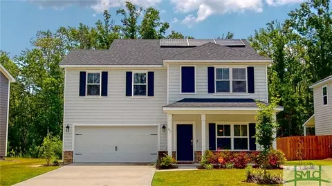 135 Brennan Dr, Richmond Hill, GA 31324