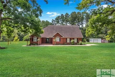 1235 Bennett Xing, Jesup, GA 31545