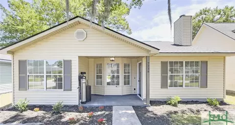 7238 Grant St, Savannah, GA 31406