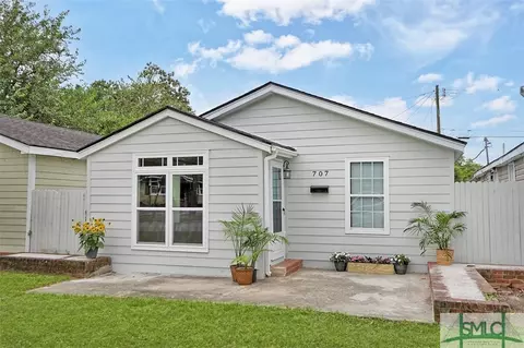 707 W 47th St, Savannah, GA 31405