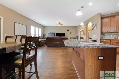 137 Endicott Dr, Savannah, GA 31419 photo 20