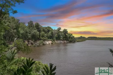 1121 Old River Rd, Darien, GA 31305