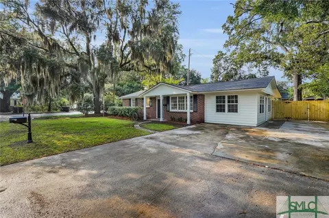 2102 Brentwood Dr, Savannah, GA 31404