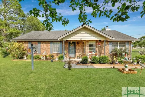 103 Whit Fraser Rd NE, Hinesville, GA 31313