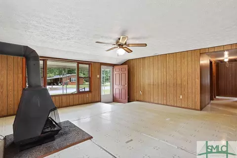 207 3rd St, Rincon, GA 31326 photo 4
