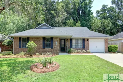 10 Candleberry Ct, Savannah, GA 31406