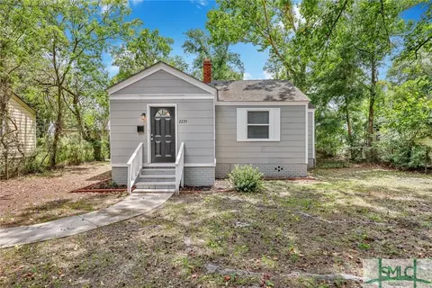 2231 Greenwood St, Savannah, GA 31404