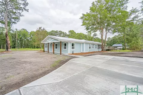 303 E 7th St, Rincon, GA 31326 photo 2