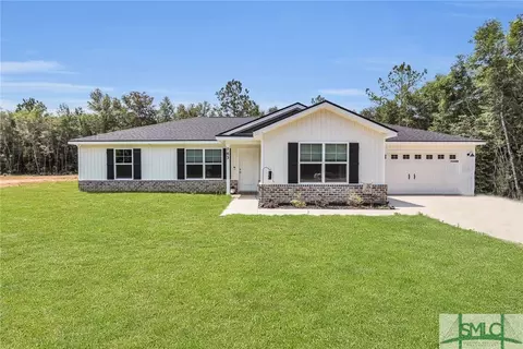783 Bluff Rd, Jesup, GA 31545