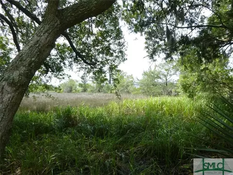 10 Sickel Dr, Savannah, GA 31406