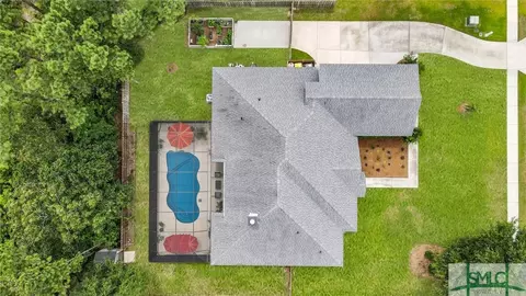 131 Timberland Cir, Richmond Hill, GA 31324