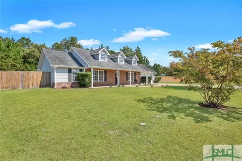 179 Parish Loop NE, Hinesville, GA 31313