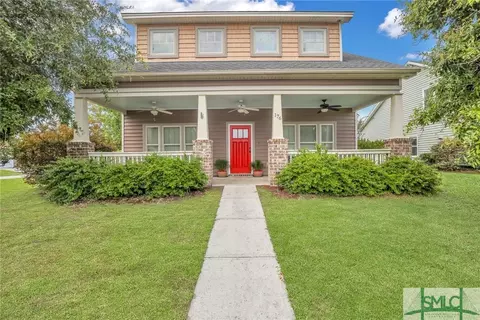 176 W Perry Dr, Richmond Hill, GA 31324