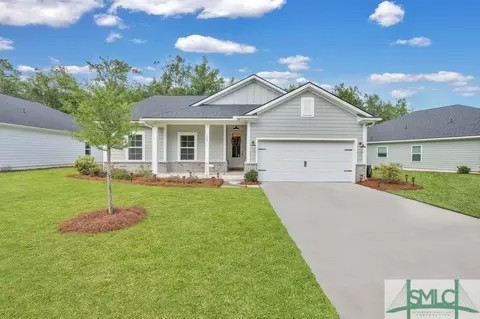 123 Beecher Dr, Richmond Hill, GA 31324