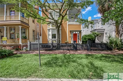 208 W Park Ave, Savannah, GA 31401
