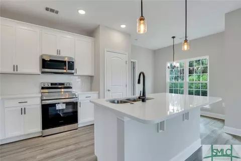 208 Alyssa Ave, Guyton, GA 31312 photo 2