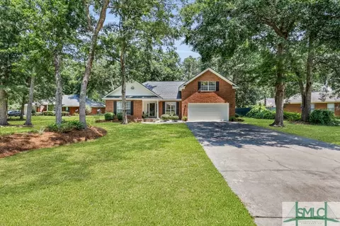 38 Strome Ct, Richmond Hill, GA 31324