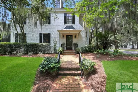 101 E 44th St, Savannah, GA 31405