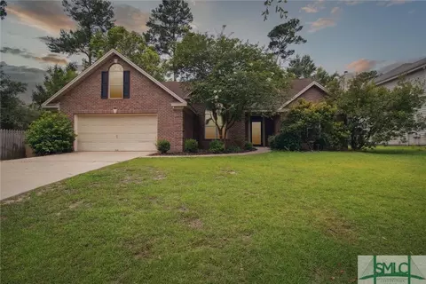 66 Golden Grove Ln, Richmond Hill, GA 31324